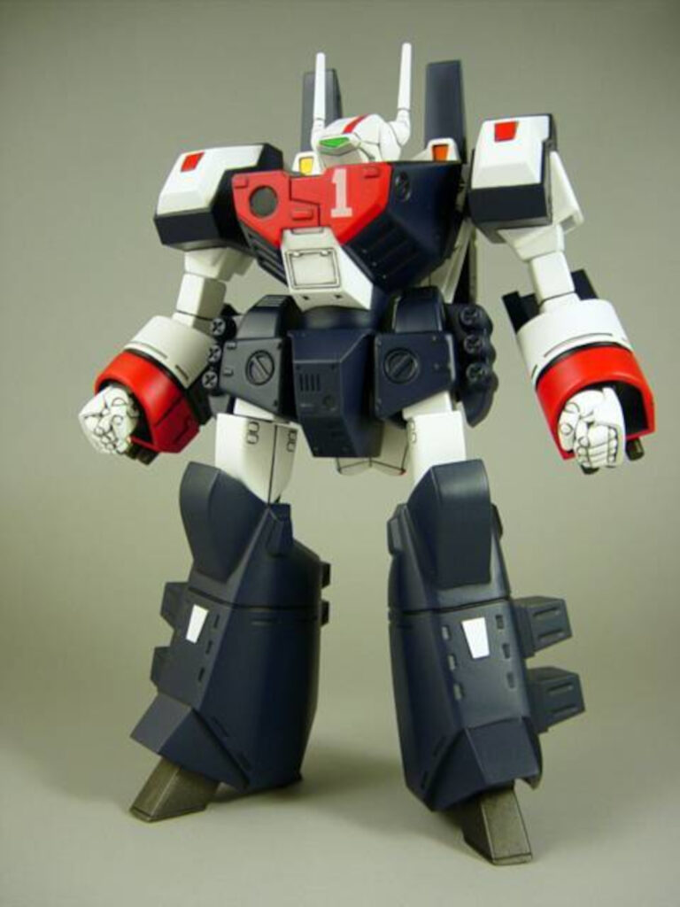 可変バルキリー　プラモデル　エラー商品　イマイ マクロス 旧キット イマイ版(たぶん)VF-1S 1/72 可変バルキリー発掘